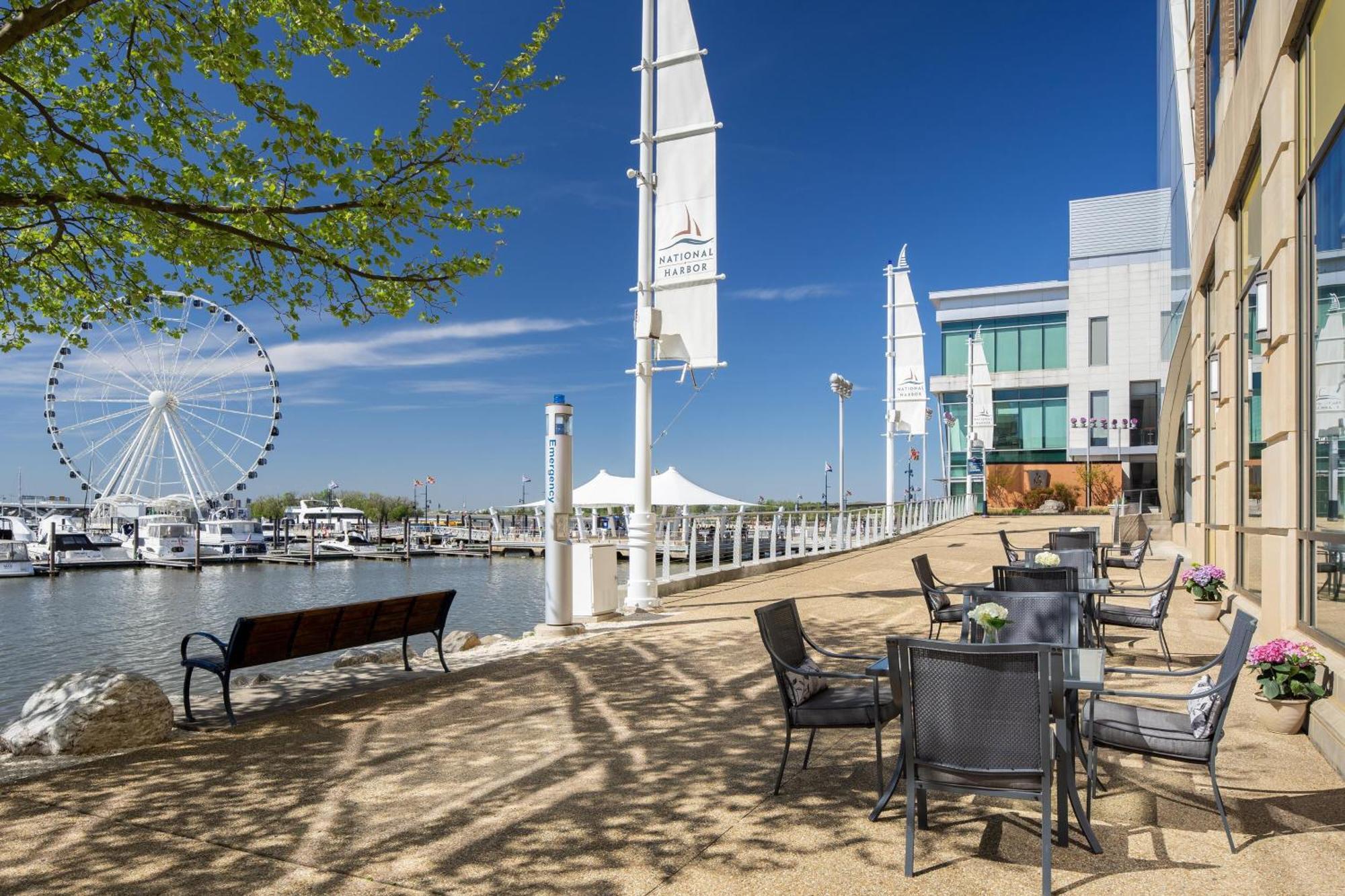 The Westin Washington National Harbor Hotel Exterior photo