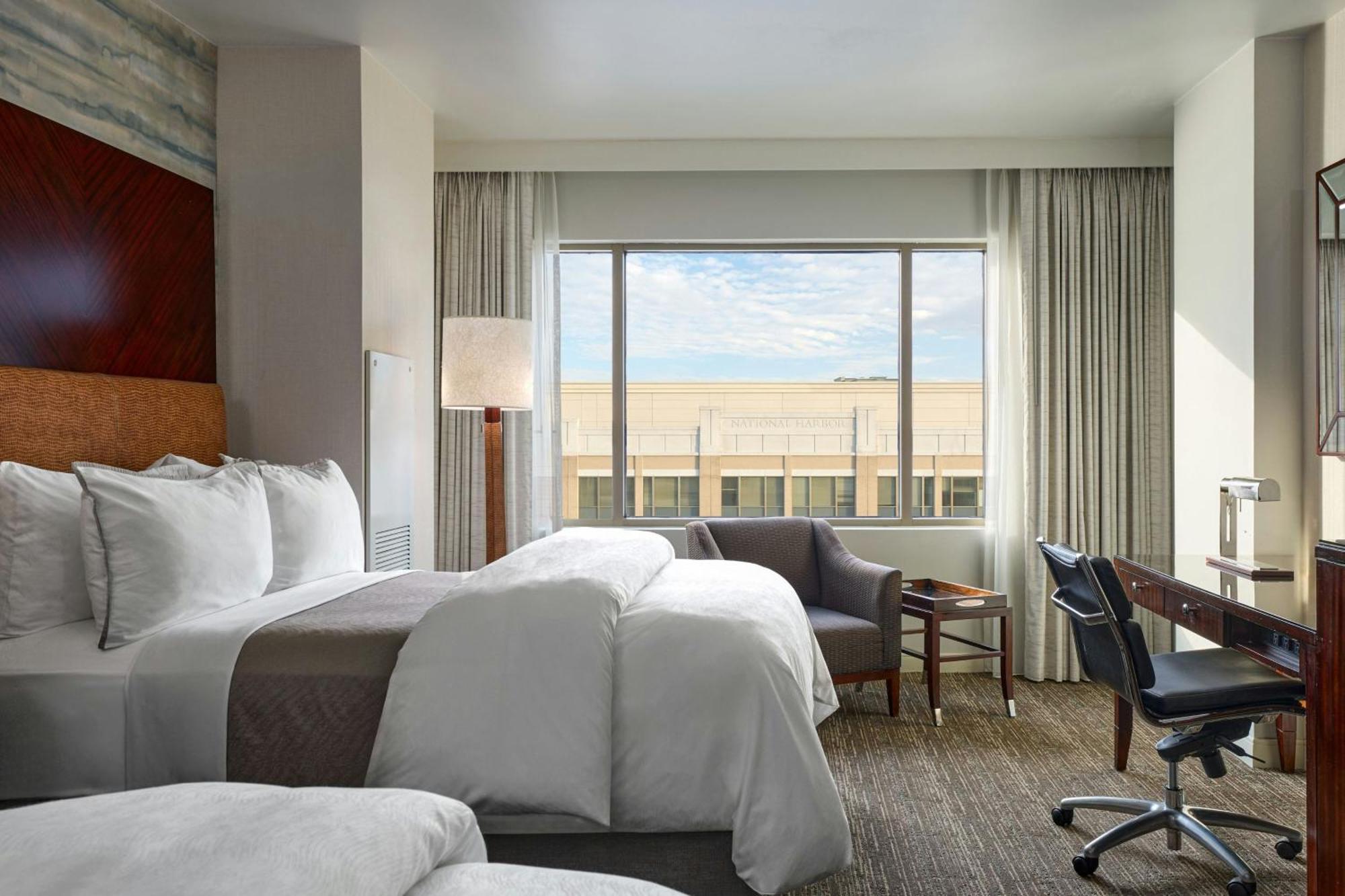 The Westin Washington National Harbor Hotel Exterior photo