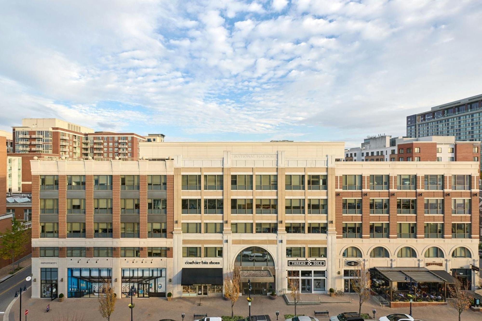 The Westin Washington National Harbor Hotel Exterior photo
